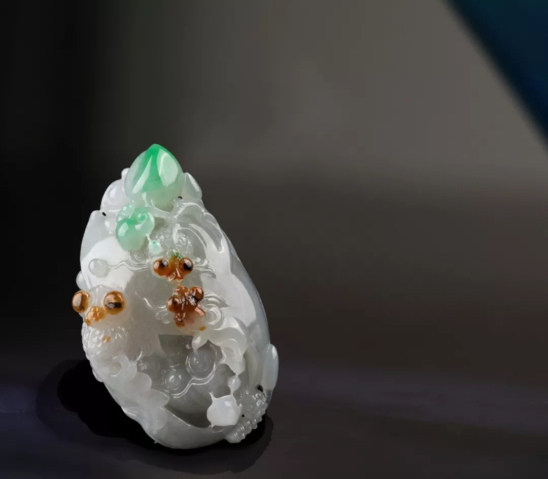 翡翠也会掉段吗,翡翠能治病吗