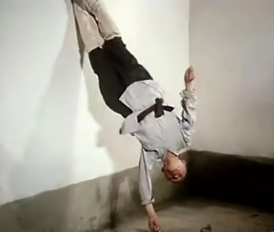 海灯法师如何被揭穿,海灯法师到底是个什么样的人