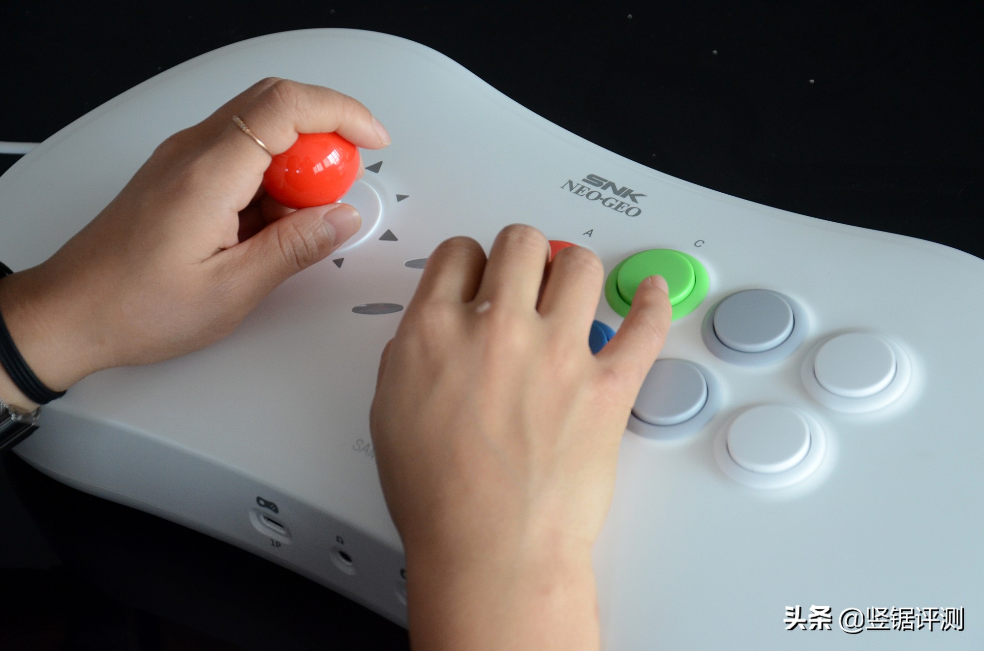 snk摇杆街机,snk街机摇杆可以玩什么