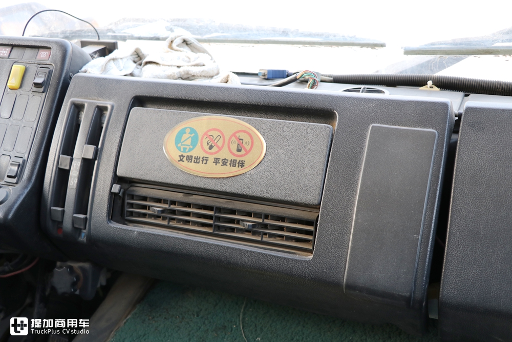 奔驰卡车和北奔,北奔重卡和奔驰一样吗