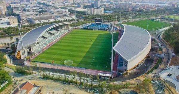 晋江足球公园专业足球场介绍,晋江足球主题公园图片