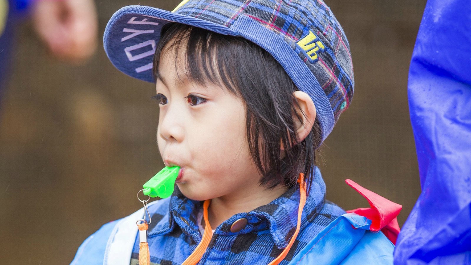 林志颖11岁儿子kimi罕露面,林志颖双胞胎儿子谁和kimi哥哥像