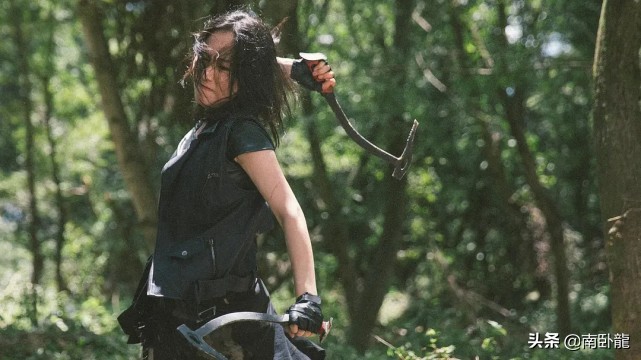 《蛇王岛》上映，巨蟒现世灾难降临，人心比怪兽更可怕