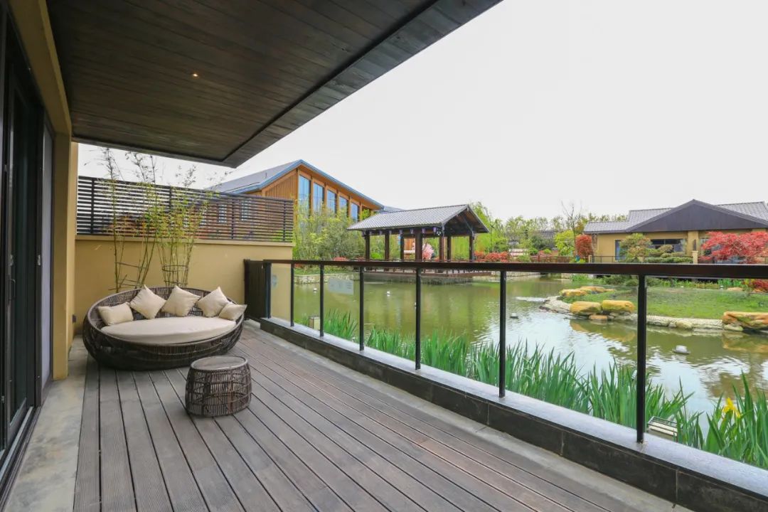 住进风景里温泉酒店,住进风景里旅游度假温泉酒店