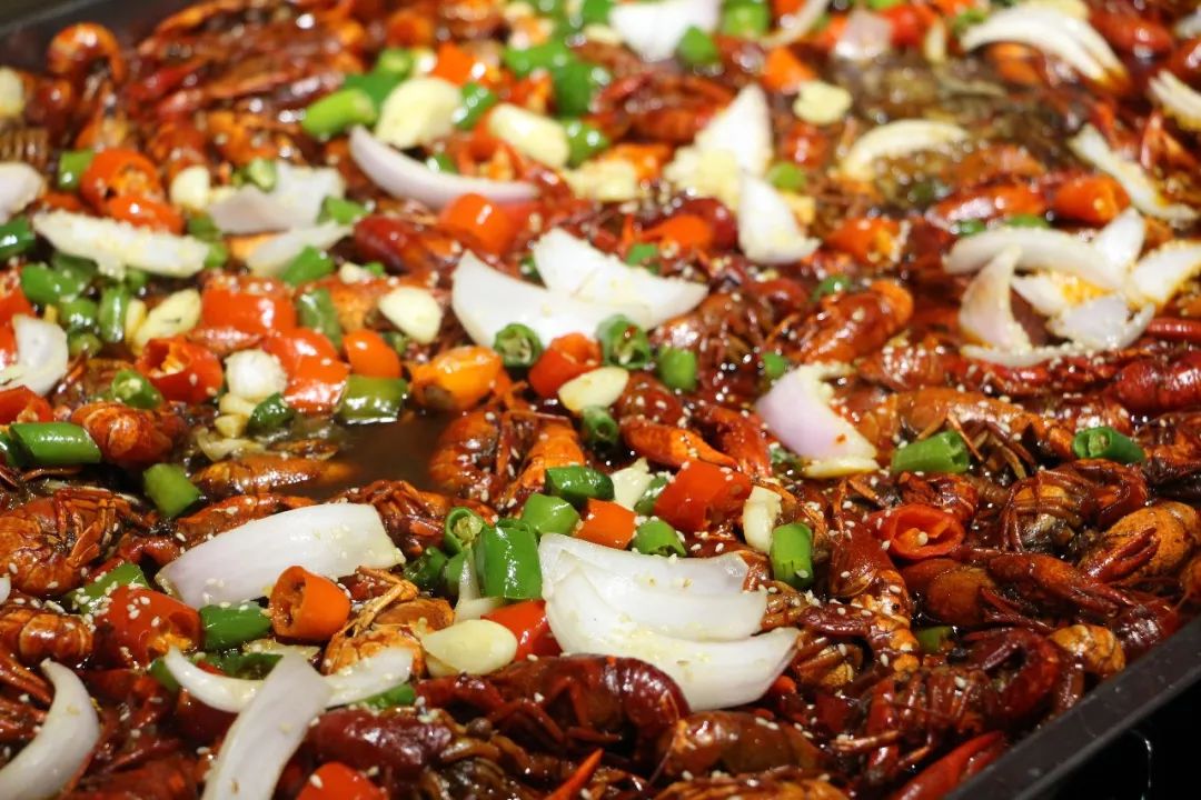 成都海鲜自助餐499元一个,成都生蚝吃到饱自助餐