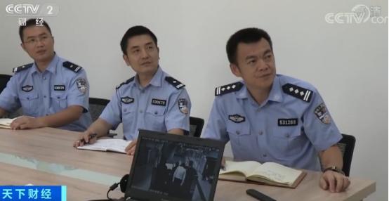 代购奢侈品涉案80万判几年,代购走私被抓判10年