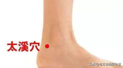 小孩眼睛干涩视力模糊怎么解决,怎样缓解孩子眼睛干涩疲劳