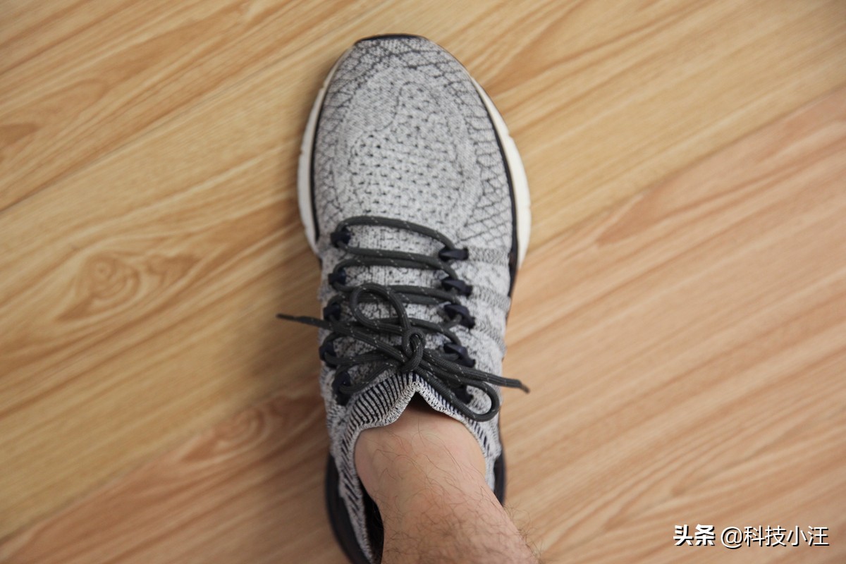 米家跑步鞋3代性能,米家3代运动鞋