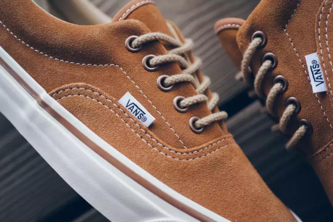 2019春夏十双抢眼运动鞋,今年最流行的冬季运动鞋