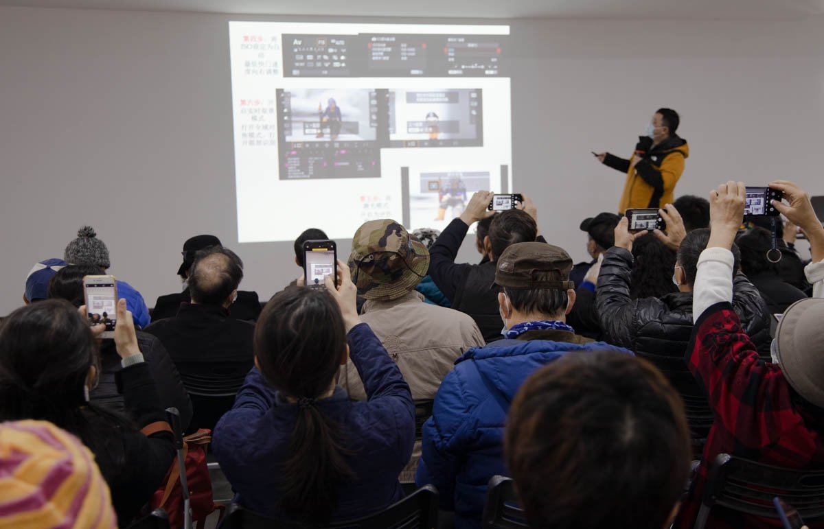 閲戣壊鐩涘勾鎽勫奖姣旇禌,閲戣壊鐩涘勾