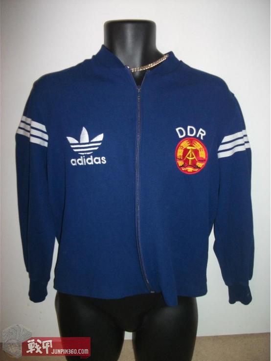 俄罗斯街头年轻人阿迪达斯,俄罗斯三叶草青年