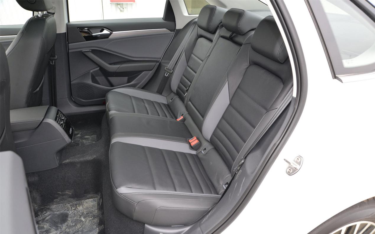 10万千万别买的车,10万买速腾能买三年左右的车吗