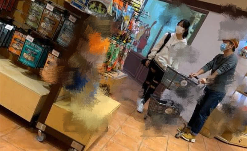 黄心颖情感经历,心机女黄心颖