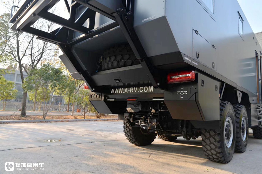 男人的大玩具越野轻卡房车,男人的大玩具越野车国产