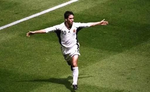 世界杯宣传曲与主题曲的区别,世界杯宣传曲完整版翻译