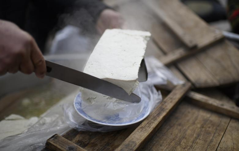 许昌最出名的热豆腐,70岁老爷爷卖豆腐