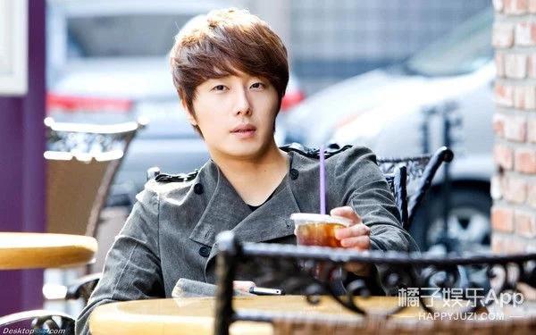 韩国男明星服兵役会遭遇什么,韩国男人服兵役的原因