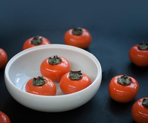 中国有句老话：柿子家中摆，吉祥如意全都有！莫忘摆放一“柿子”