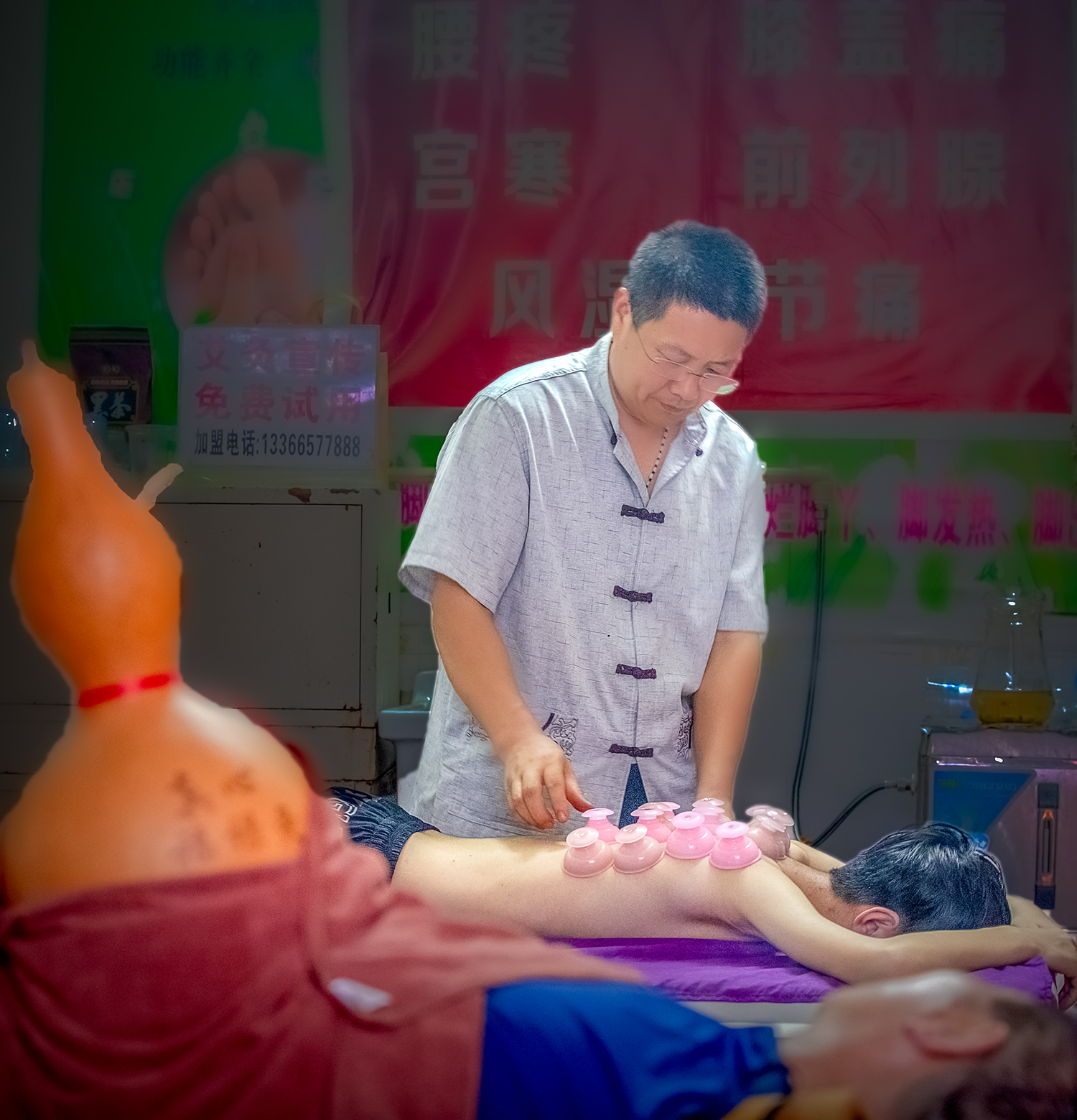 河南商城：有对夫妻以“艾”温暖身边人