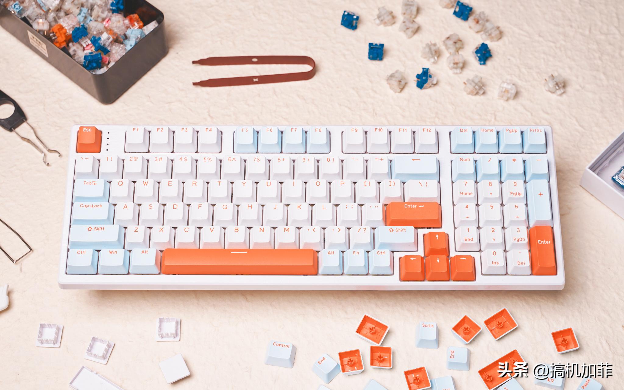 平淡的美，HELLOGANSSHS98T无线三模键盘上手