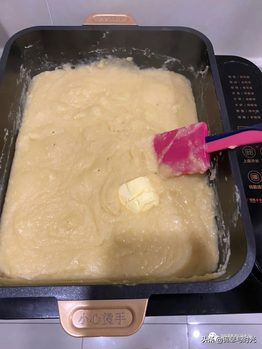 解暑点心酥皮绿豆饼,酥皮绿豆饼外酥里嫩