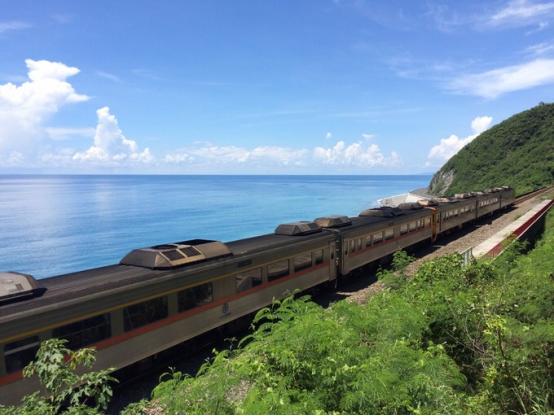 6月份去台湾旅游攻略,台湾垦丁一日旅游攻略大全