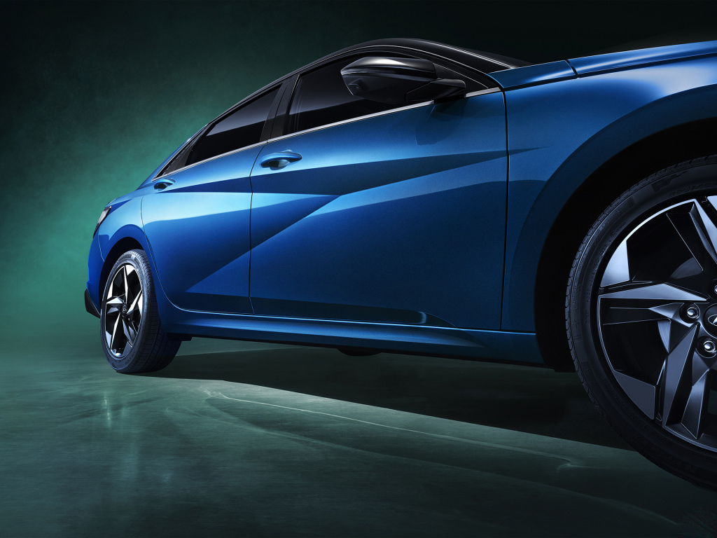 北京现代伊兰特1.5LCVT精英版,伊兰特试驾1.5lcvt变速箱