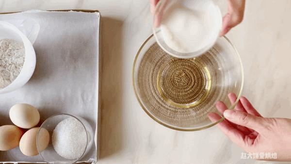 喜欢芋泥喜欢奶茶，看过来，不能错过的芋泥焦糖奶茶和芋泥蛋糕卷