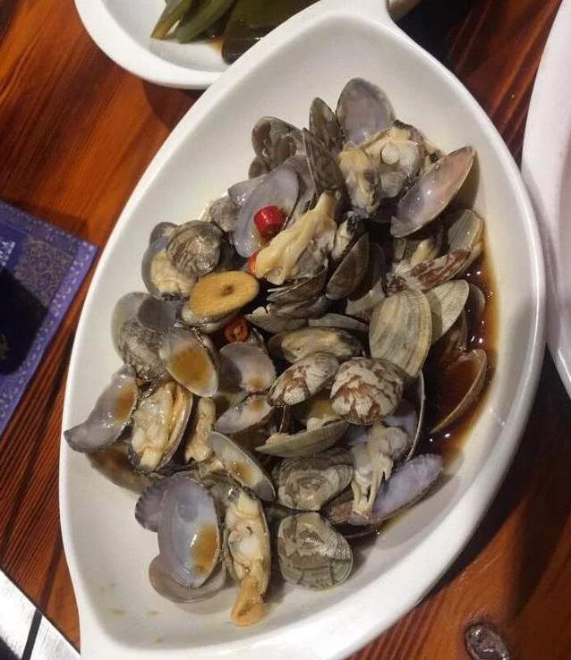 58一斤的烤羊腿,48斤烤全羊