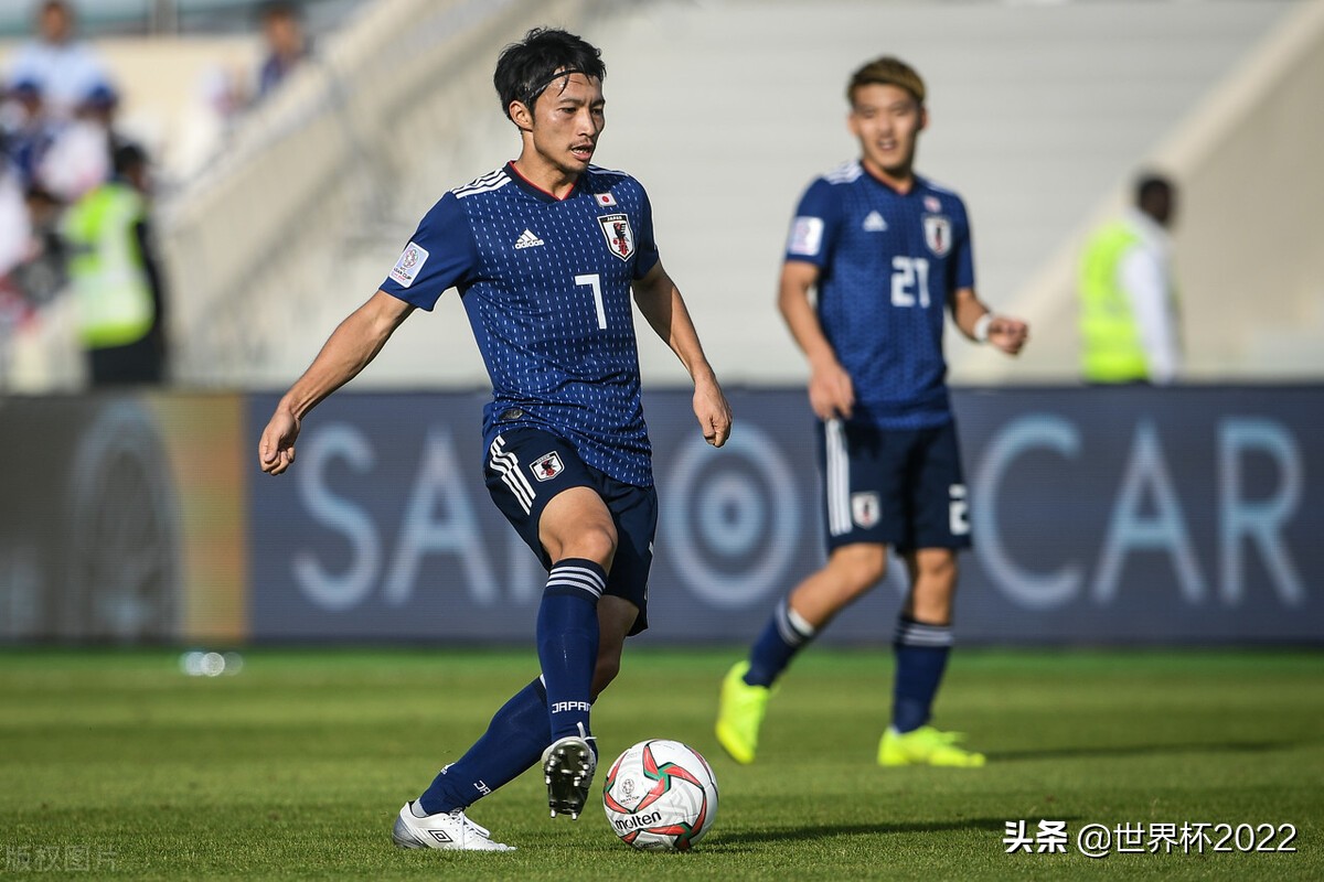 日本男足不敌阿曼,12强赛日本男足