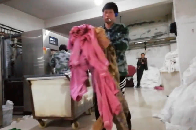 睡酒店的床单身体痒擦什么,住酒店床单清洁不到位皮肤过敏