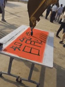 不联系的同学借钱怎么高情商回复,怎么回复借钱的同学