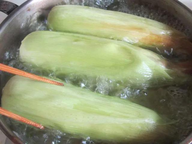怎样煮玉米会让玉米更好吃,玉米怎么吃又好消化又营养