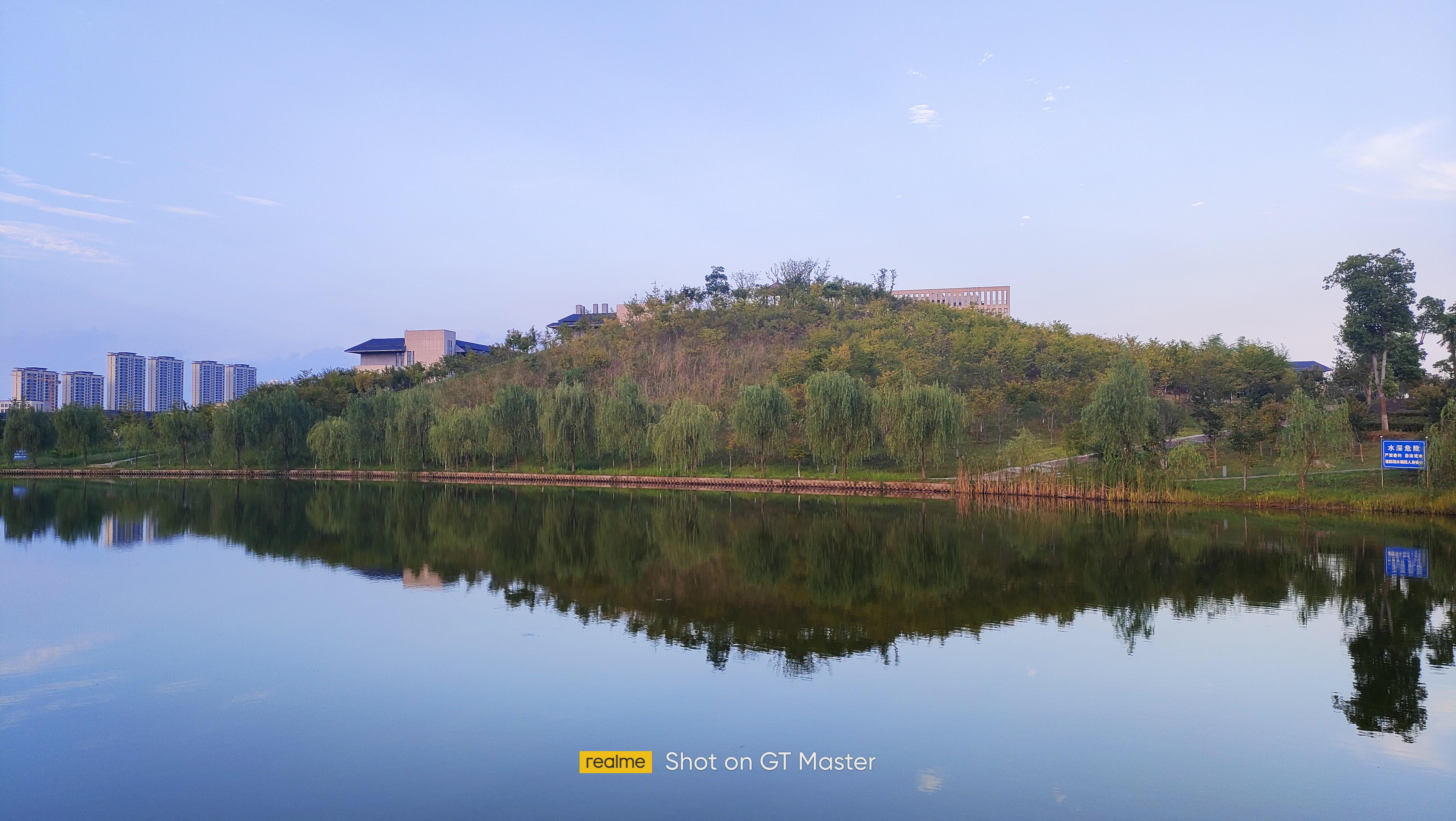 realmegt大师探索版和oppofindx3,realmegt对比realmegtneo2