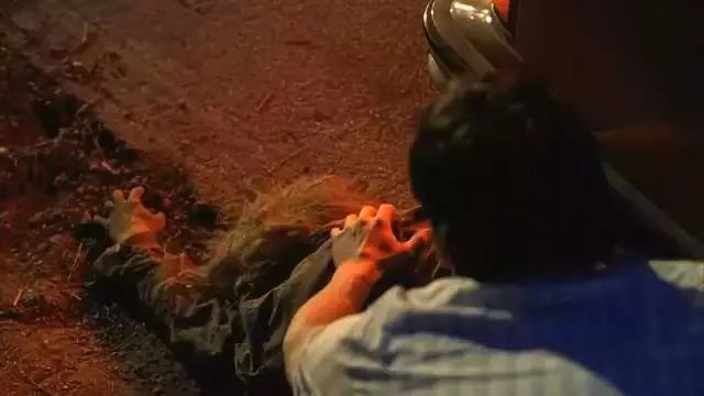 一部悬疑片充满了转折和意想不到,一部只有几集的烧脑悬疑片