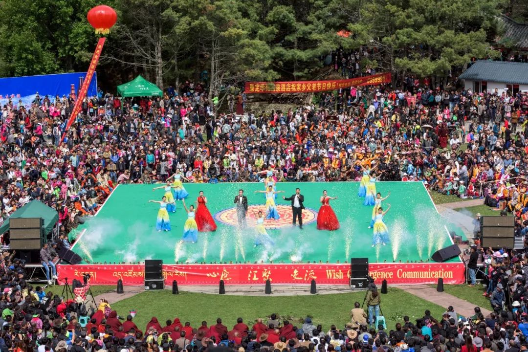 从康定开始一路都是绝美风景,从康定到新都桥景色视频