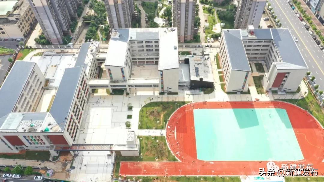 新建二中初中部招生范围,新建二中初中部开学典礼