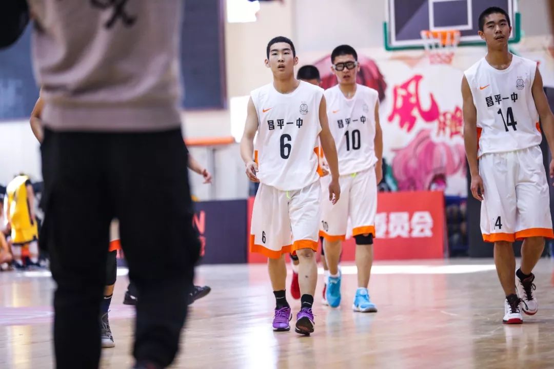 2019-2020赛季十六强,2018-19赛季耐高联赛决赛中场表演