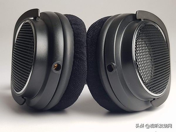 舒尔AONIC系列入耳式耳机评测,舒尔降噪头戴耳机40与50区别