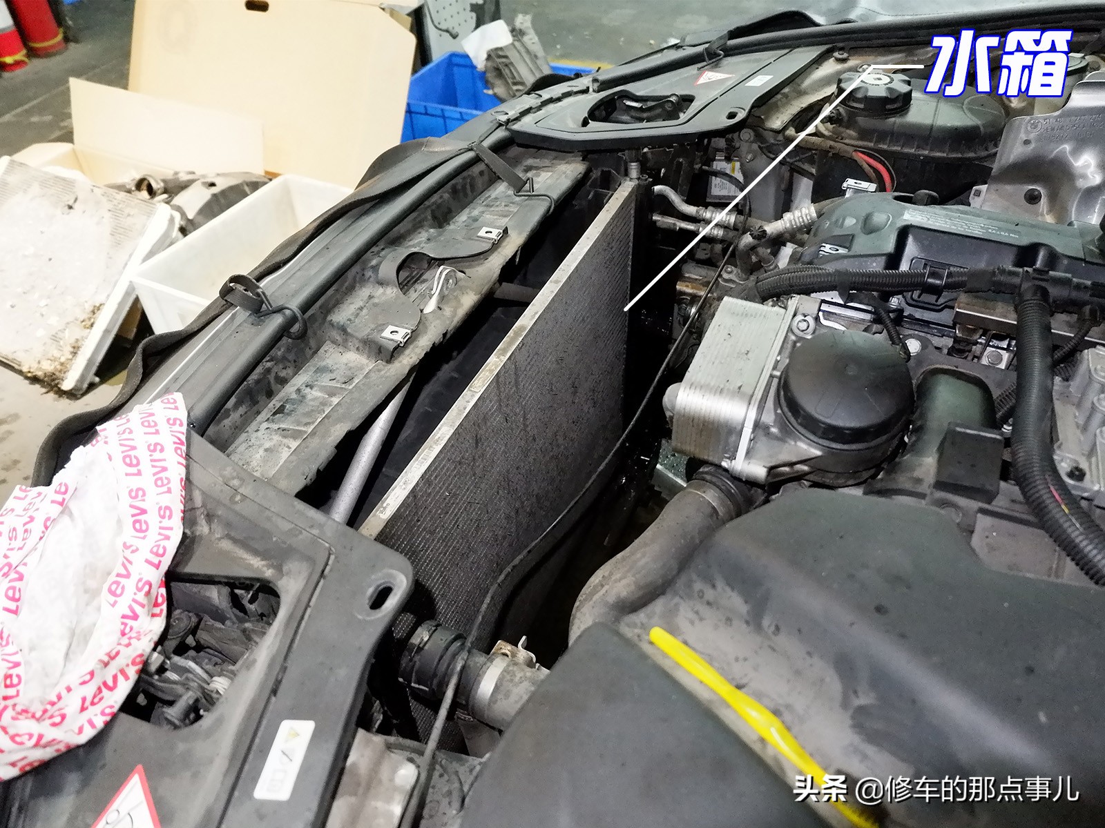 宝马换防冻液小水箱,宝马换防冻液要不要加水