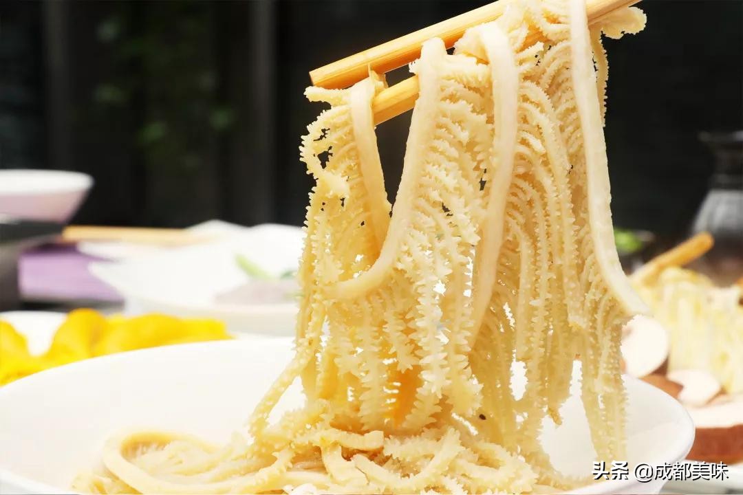 成都这家火锅才是正宗重庆味道,成都这家火锅店充满情怀适合闲聊