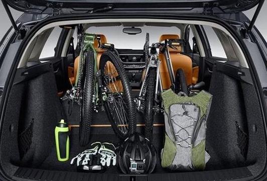 朗行和阅朗对比,诠释豪华出行新格调