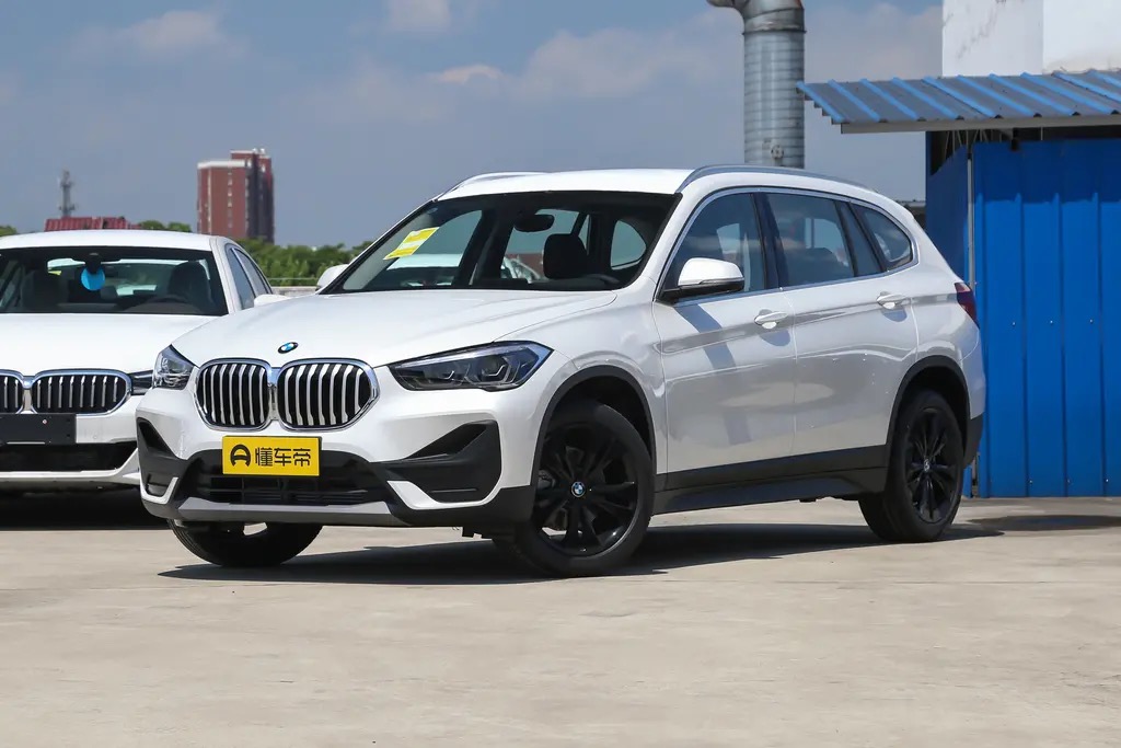 宝马x1机油保养价格,宝马x1测量机油油位