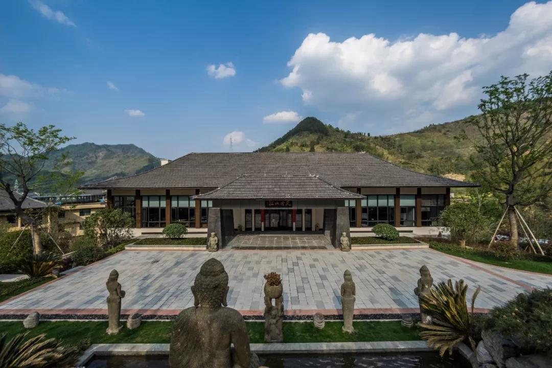 冬天这么冷去北温泉泡泡温泉可好,冬季怎么能不泡温泉呢