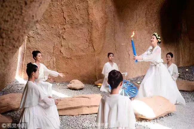 东来紫气.驿馆晨风,太华双悬.崛起河东