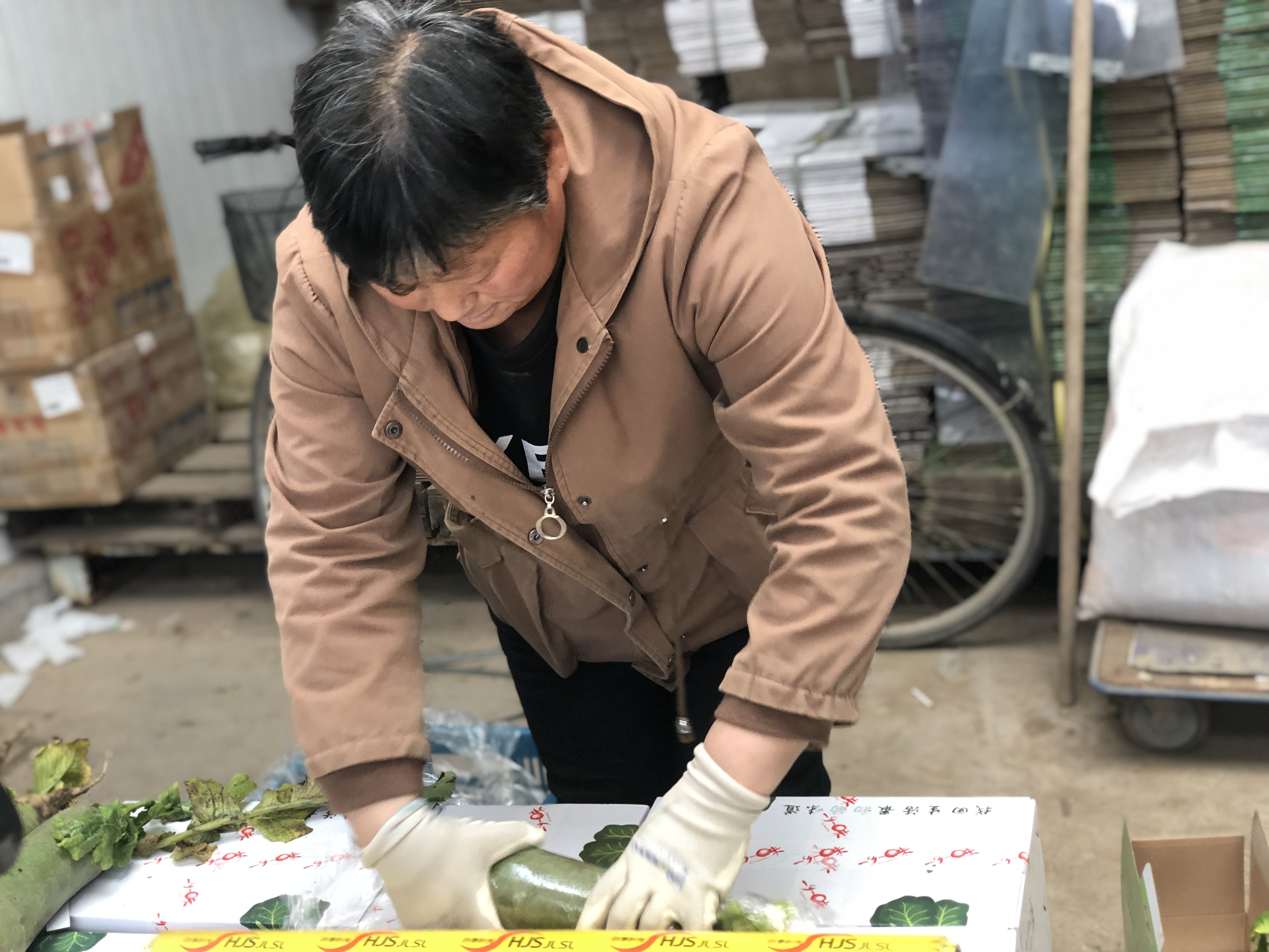 农民夫妇天猫开店：只卖一种东西，年入百万元