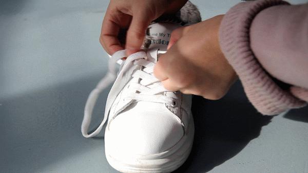 解决鞋舌跑偏的3种方法,不让运动鞋的鞋舌跑偏