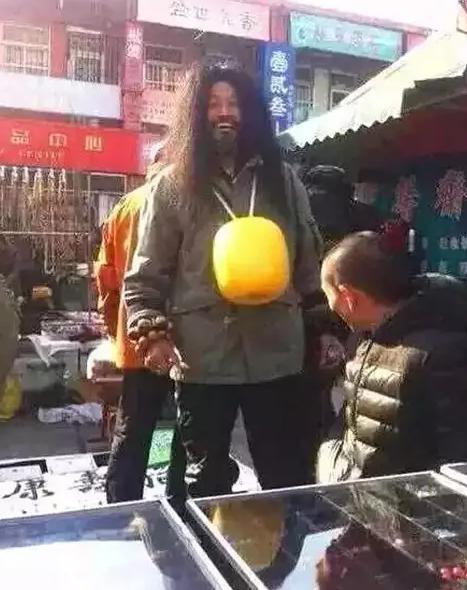 北京城中不是景点，却中外游客如云的地方—潘家园