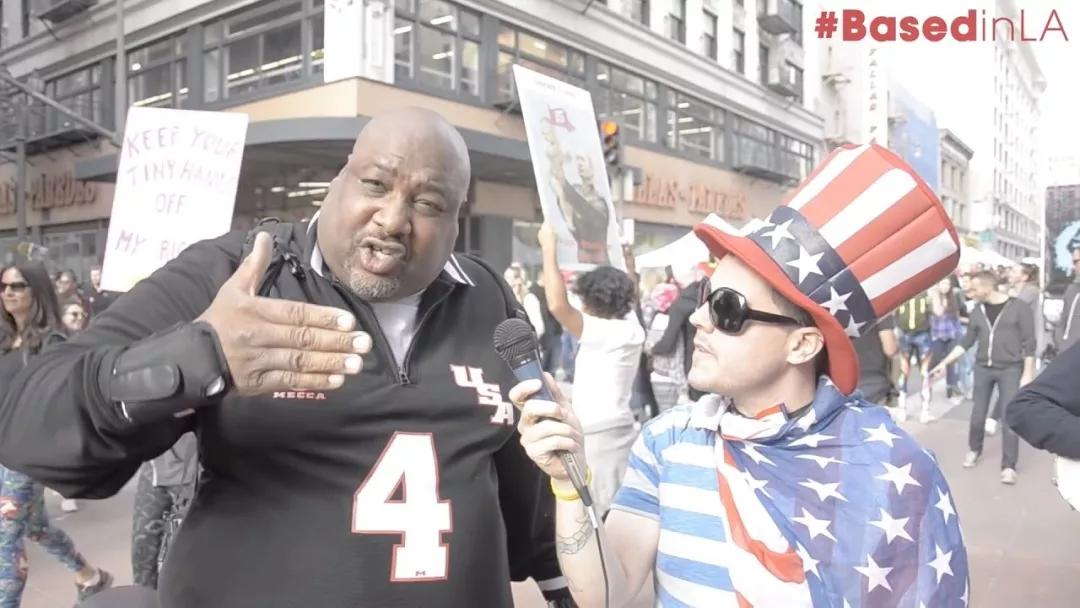 西方政治正确大逃杀:女权、LGBT、黑人谁能吃鸡?