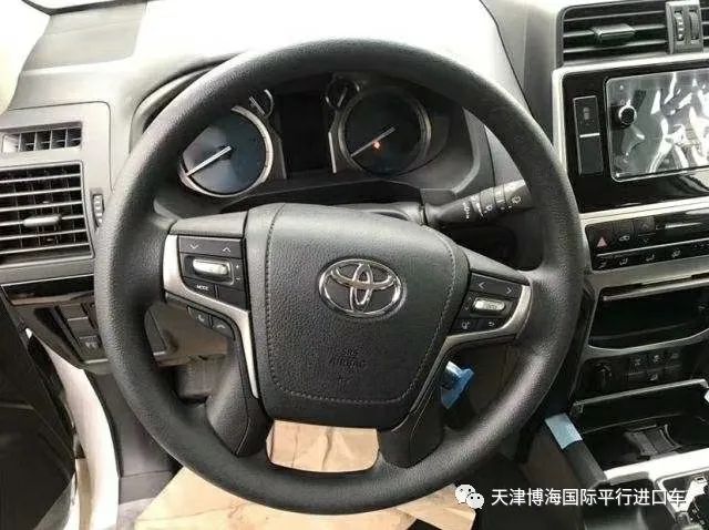 丰田霸道2800柴油中东版驾驶感受,天津港丐版霸道2800的柴油车价格